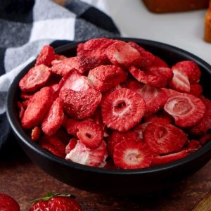 premium dried strawberries